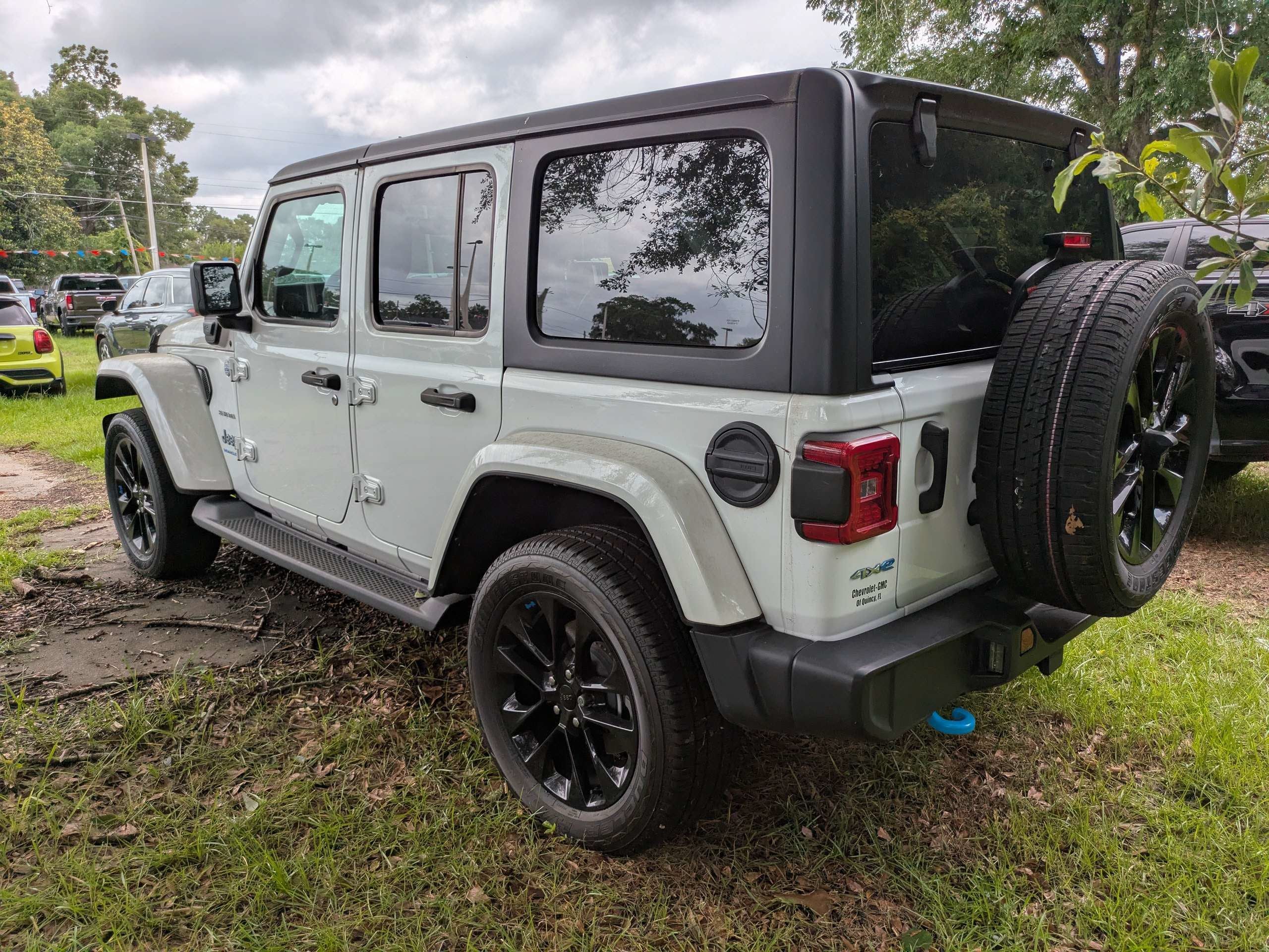 2023 Jeep Wrangler 4xe Sahara 4x4