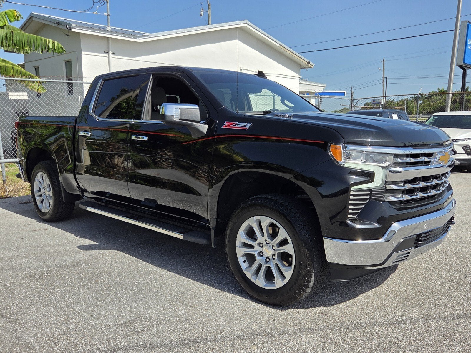 2023 Chevrolet Silverado 1500 LTZ