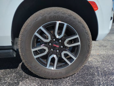 2024 GMC Yukon XL AT4