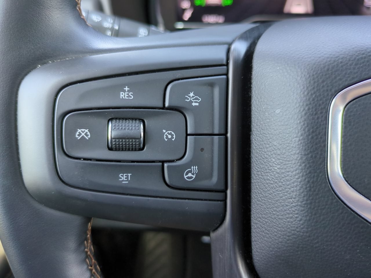 2024 GMC Yukon XL AT4