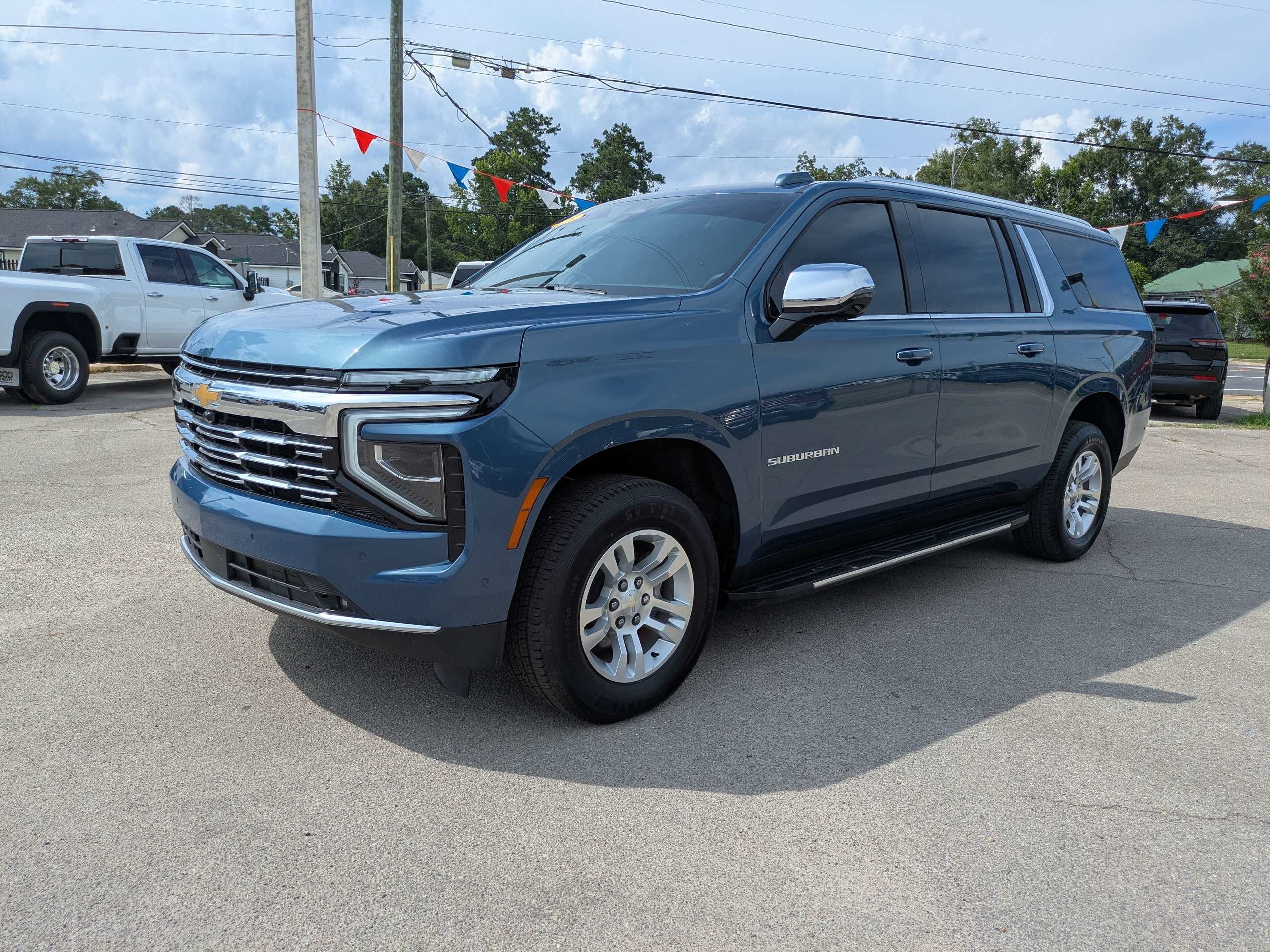 2025 Chevrolet Suburban Premier