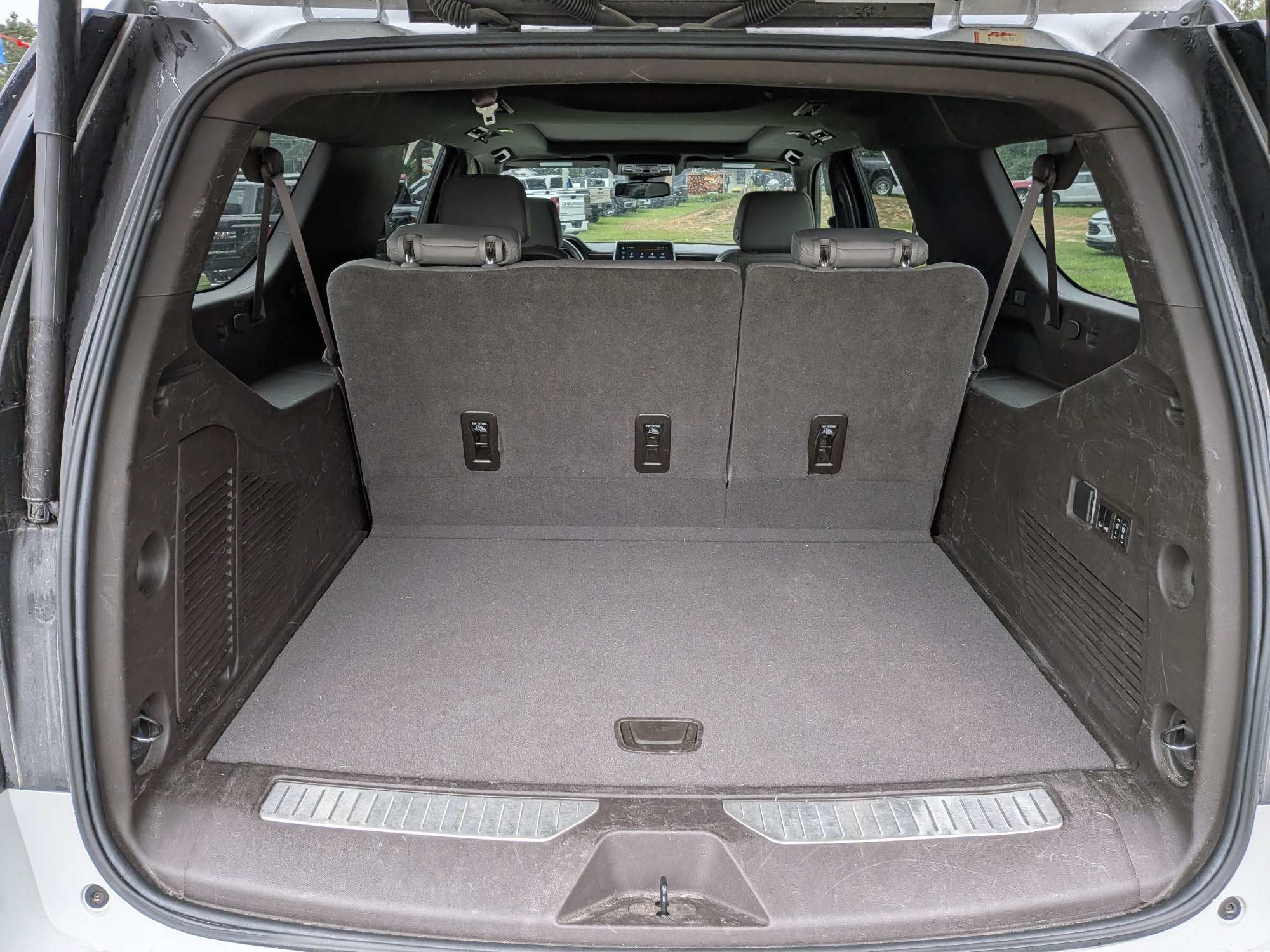 2023 Chevrolet Suburban Z71