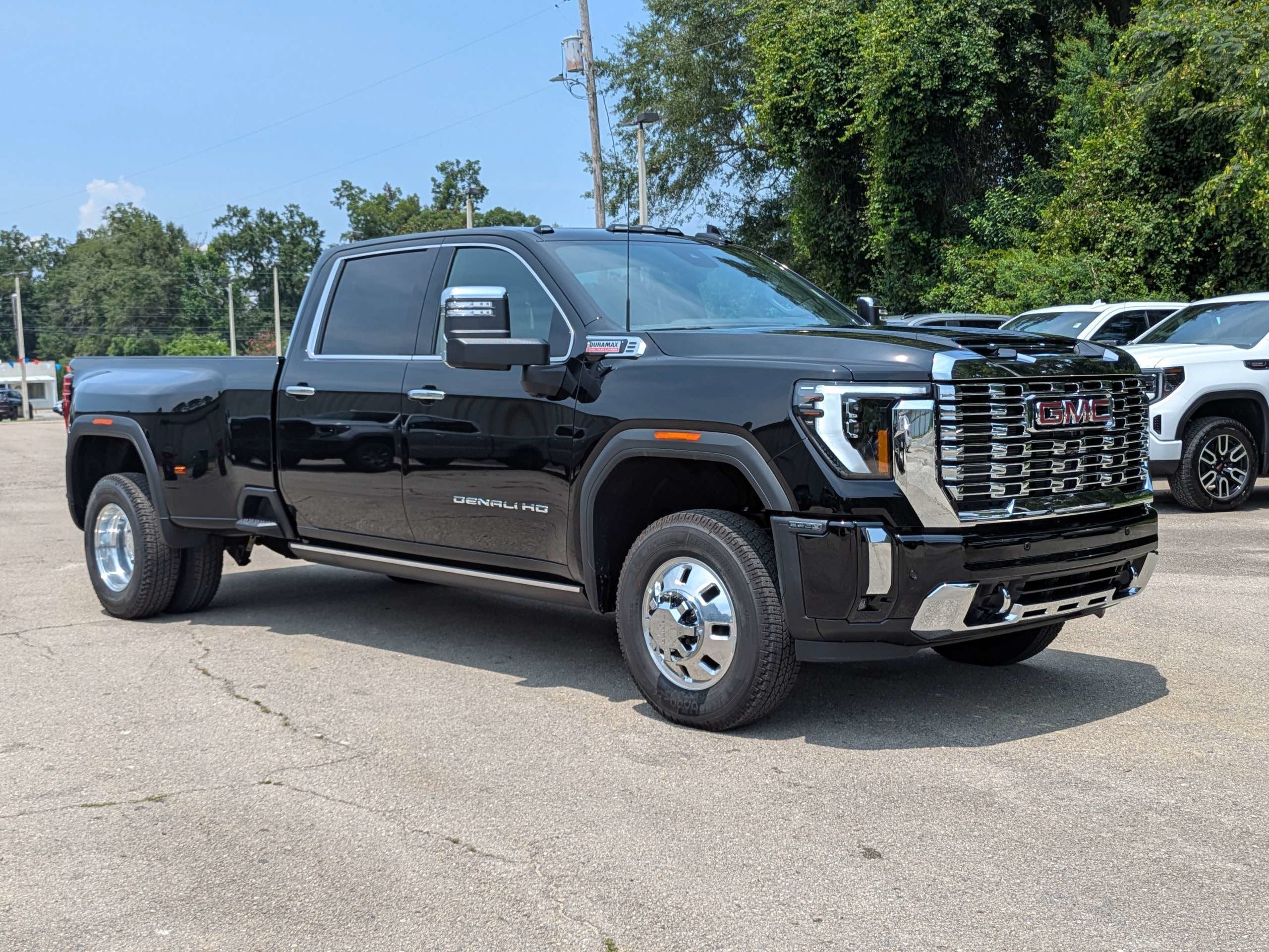 2026 GMC Sierra 3500 HD Denali DRW