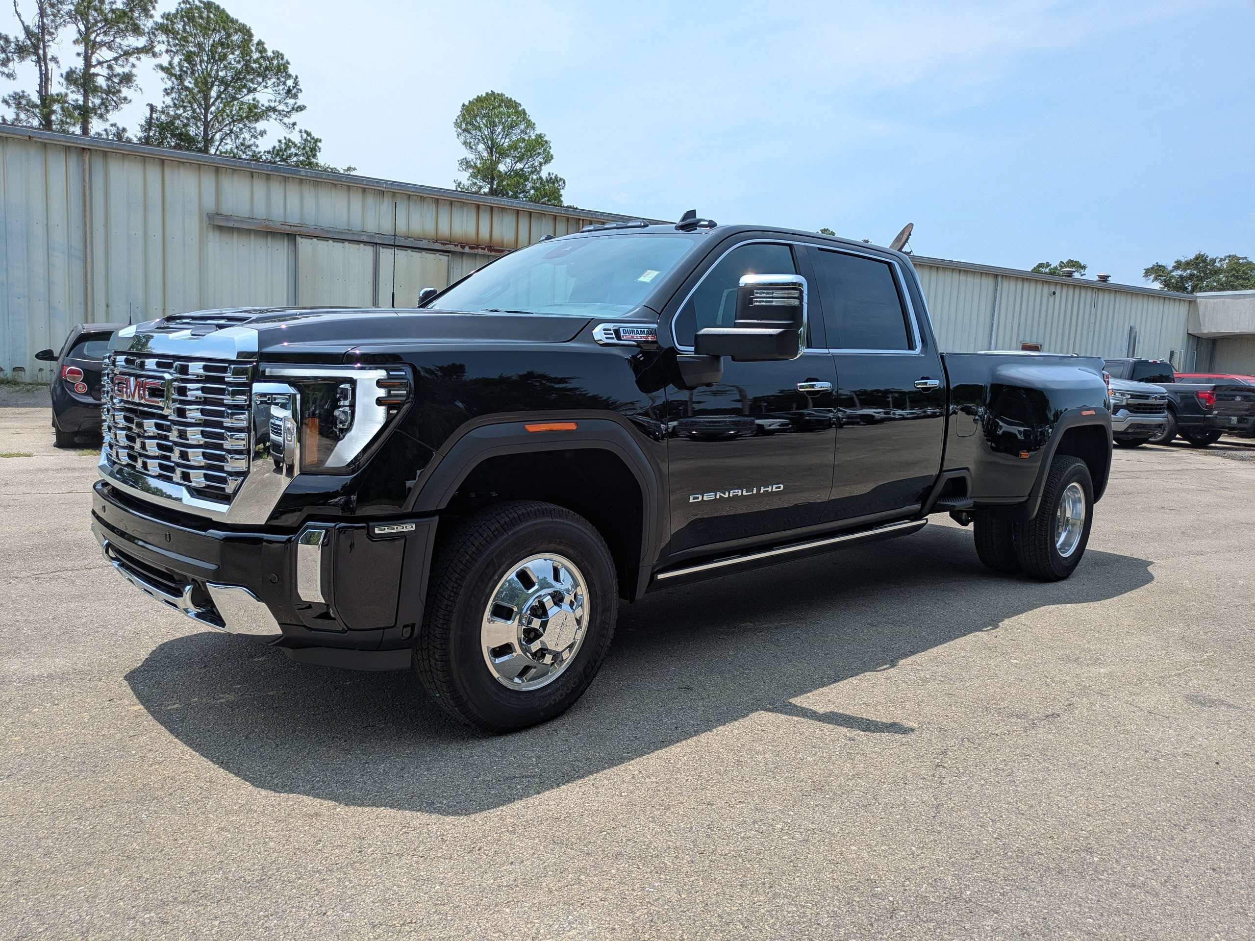 2026 GMC Sierra 3500 HD Denali DRW