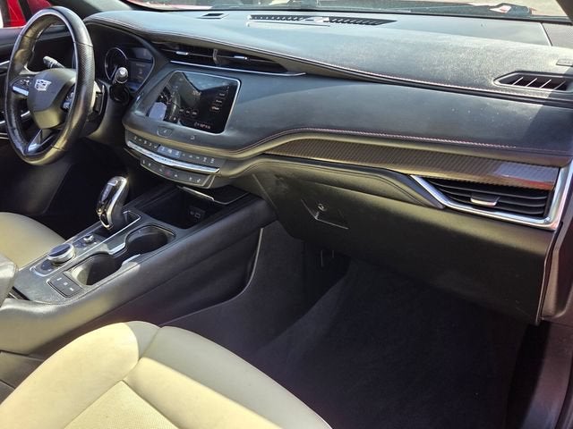 2021 Cadillac XT4 FWD Sport