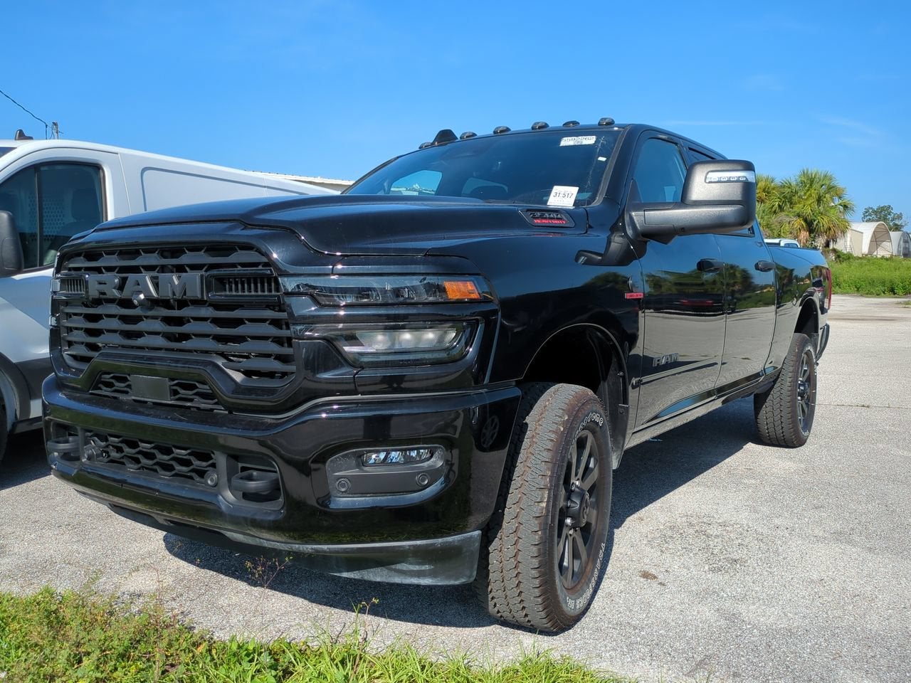 2025 RAM 3500 Big Horn Crew Cab 4x4 6'4" Box