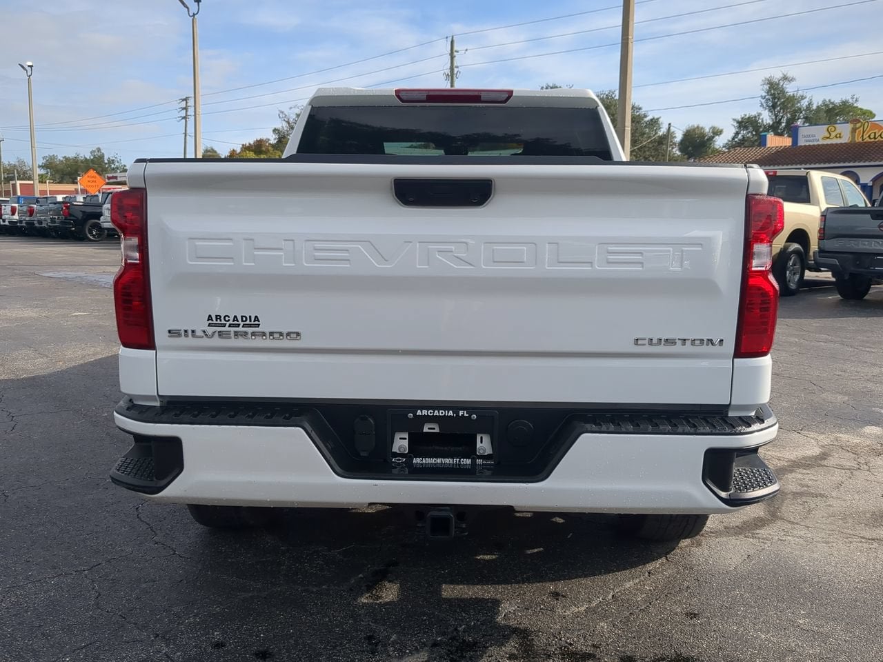 2024 Chevrolet Silverado 1500 Custom