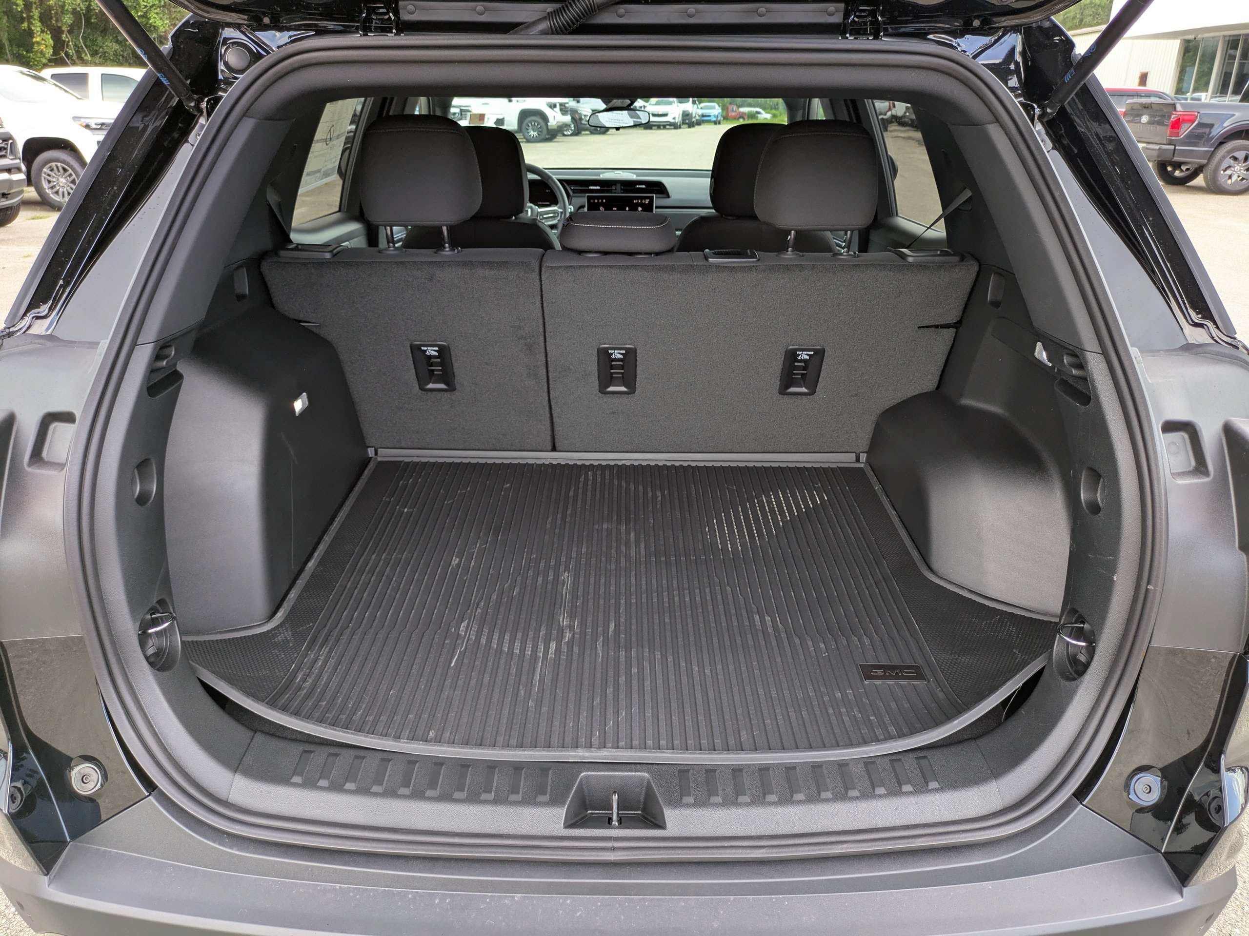 2027 GMC Terrain Elevation - Photo 13