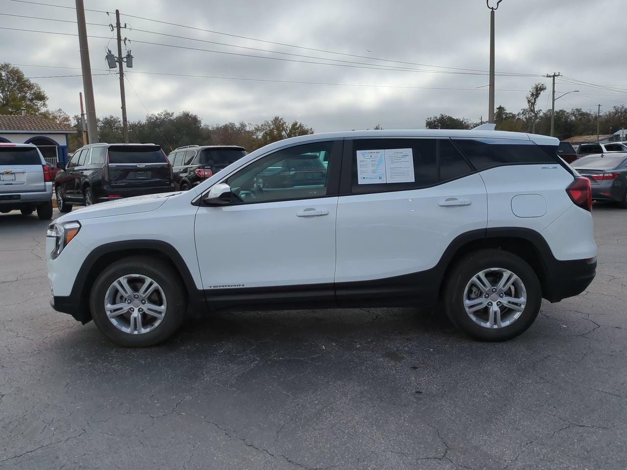 2024 GMC Terrain SLE