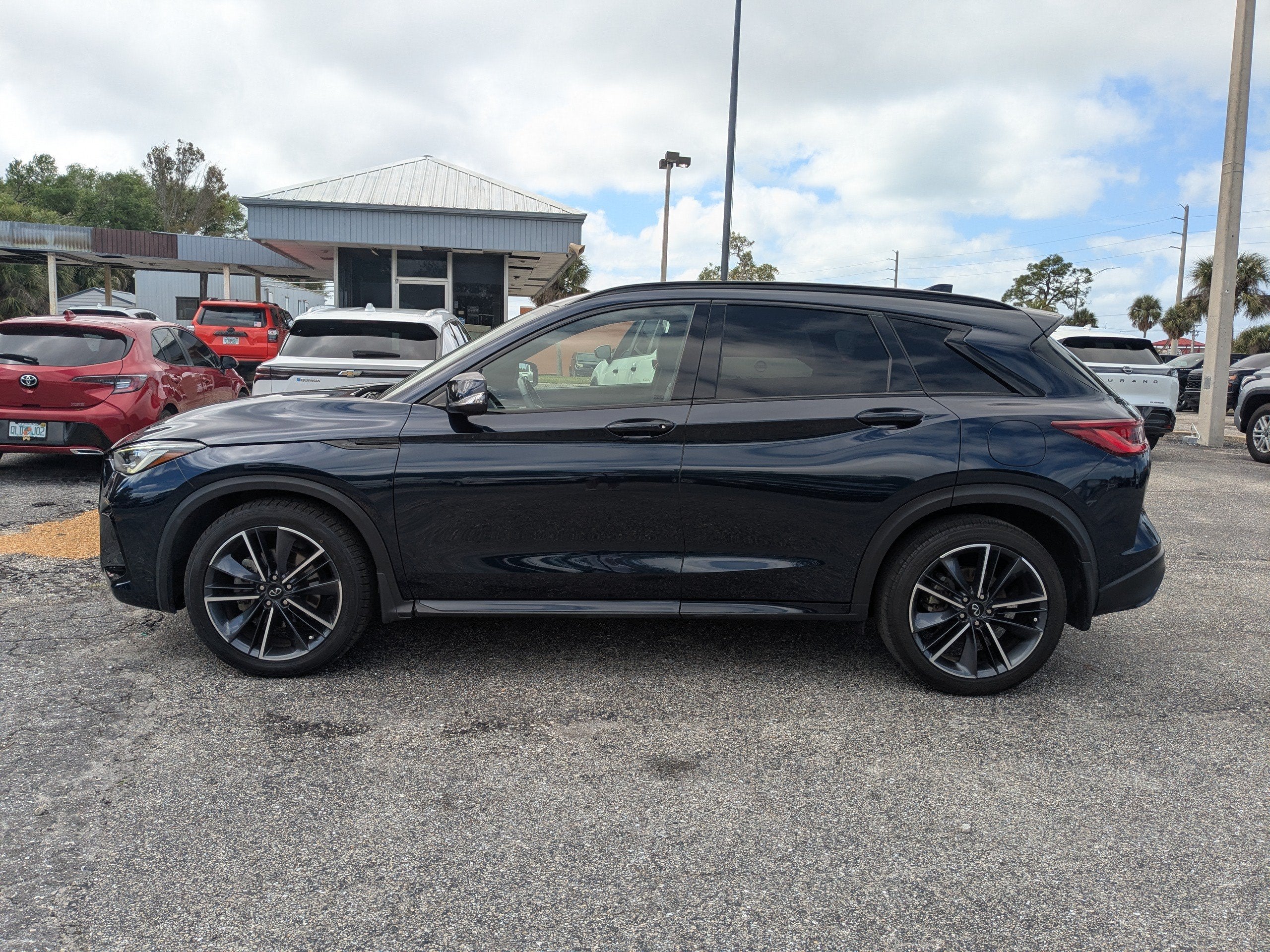 2023 INFINITI QX50 SPORT