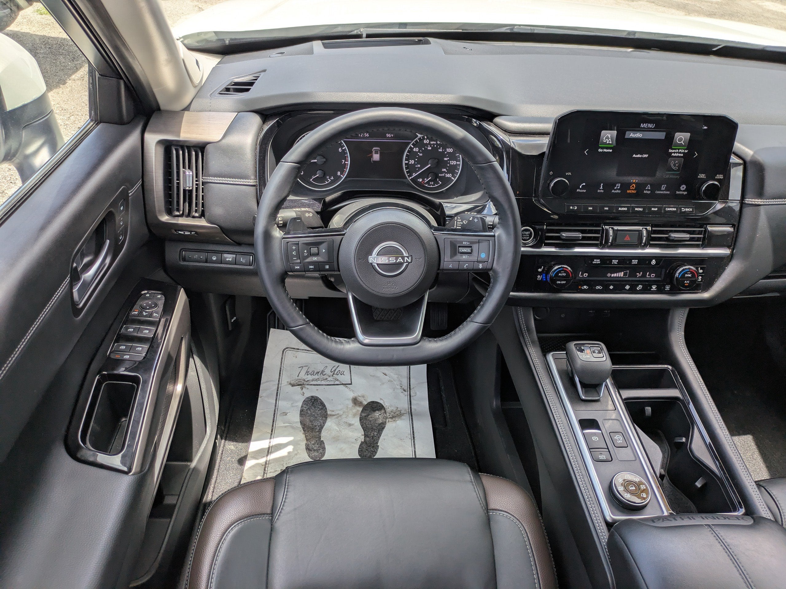 2023 Nissan Pathfinder Platinum 4WD