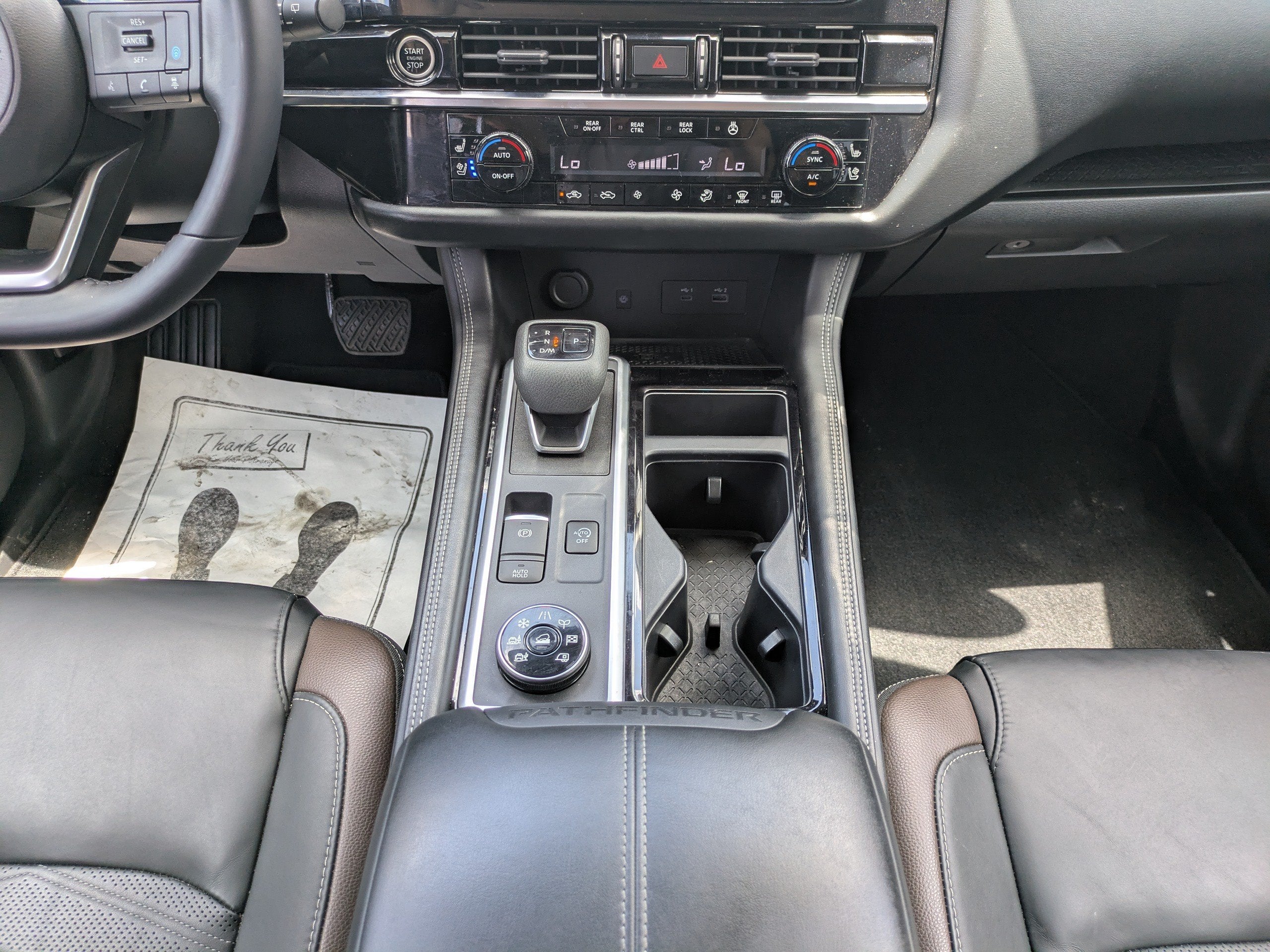 2023 Nissan Pathfinder Platinum 4WD
