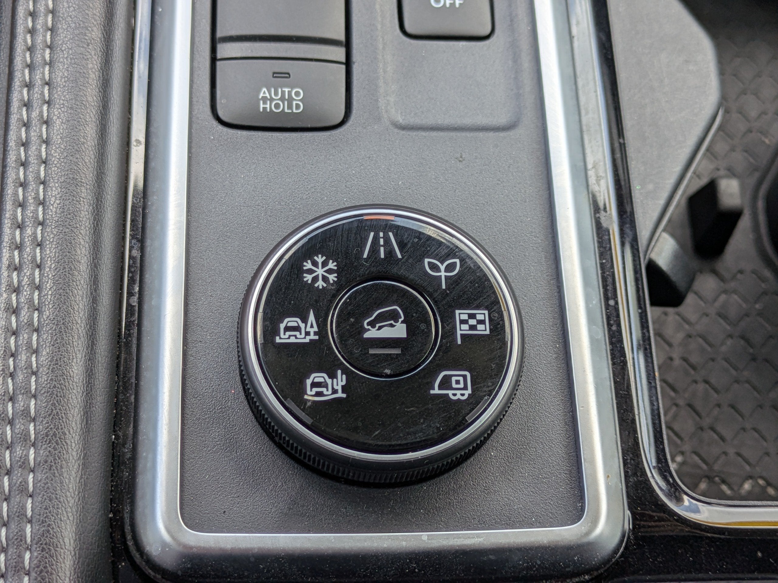 2023 Nissan Pathfinder Platinum 4WD