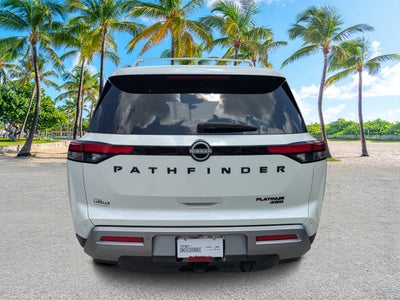 2023 Nissan Pathfinder Platinum 4WD