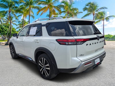 2023 Nissan Pathfinder Platinum 4WD