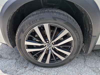 2023 Nissan Pathfinder Platinum 4WD