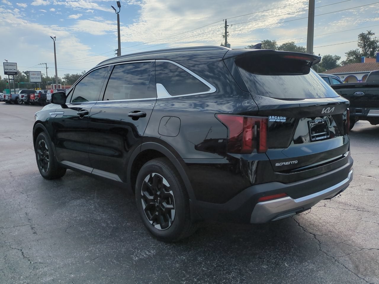 2025 Kia Sorento S