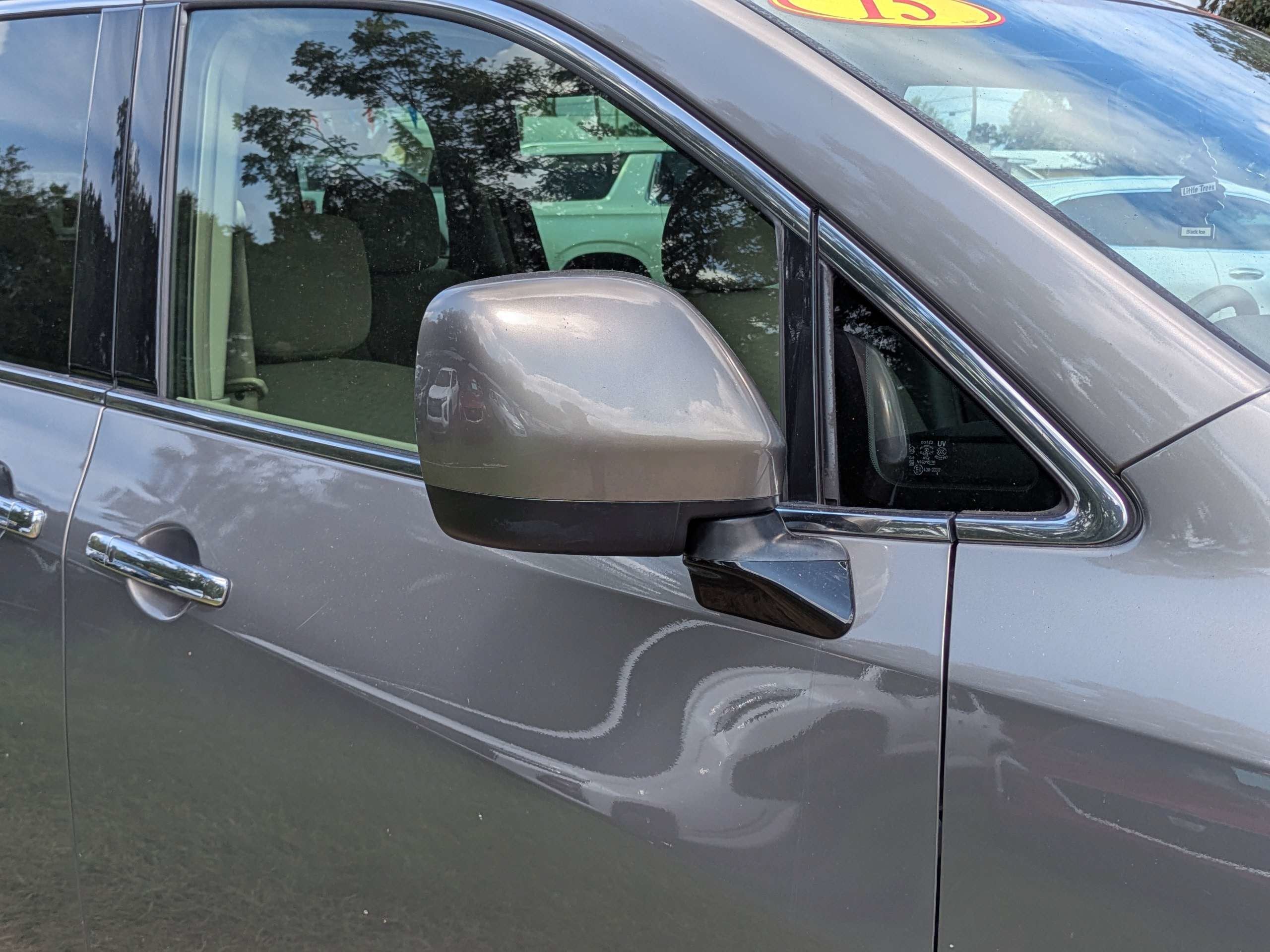 2015 Nissan Quest S