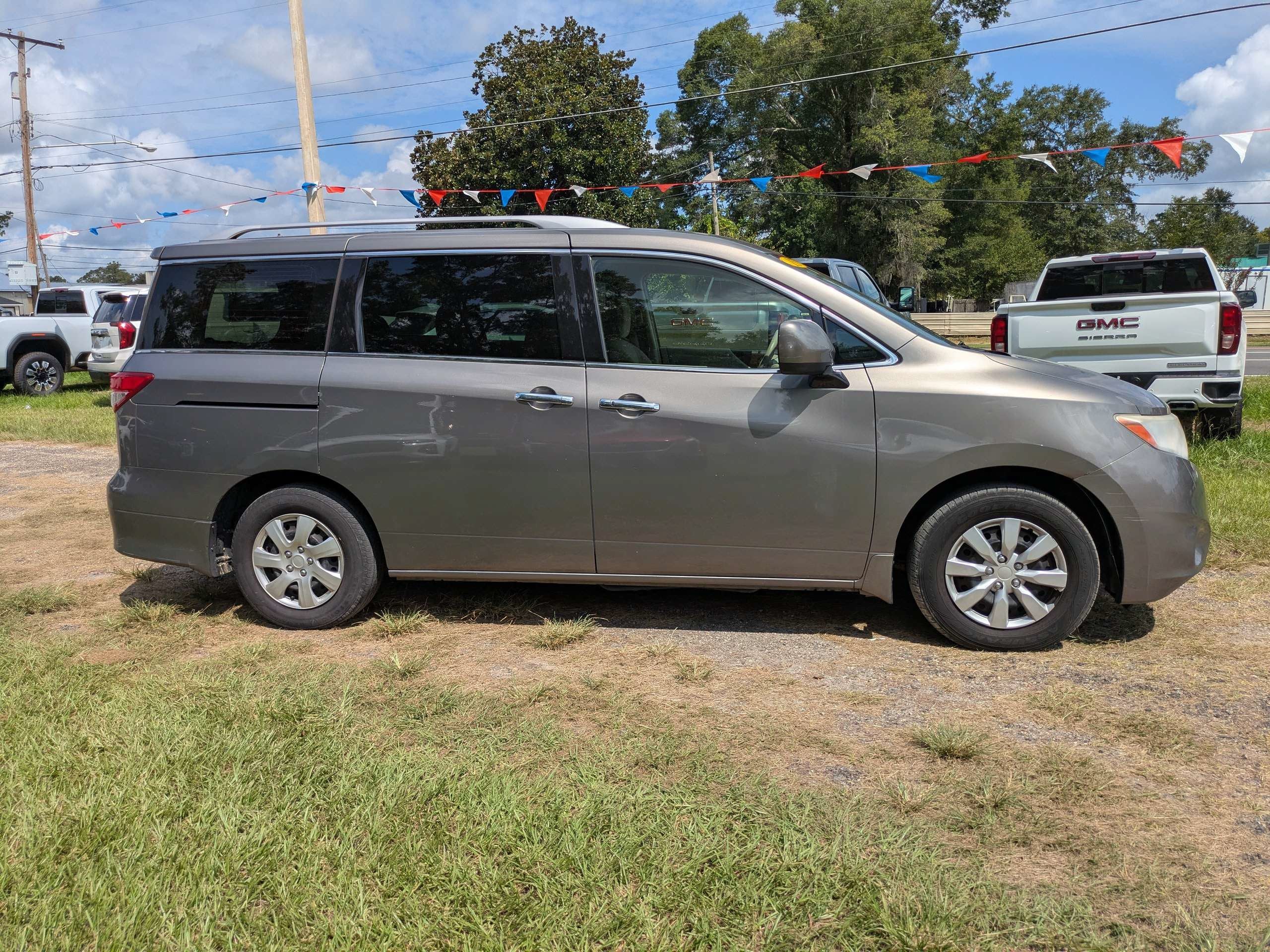 2015 Nissan Quest S
